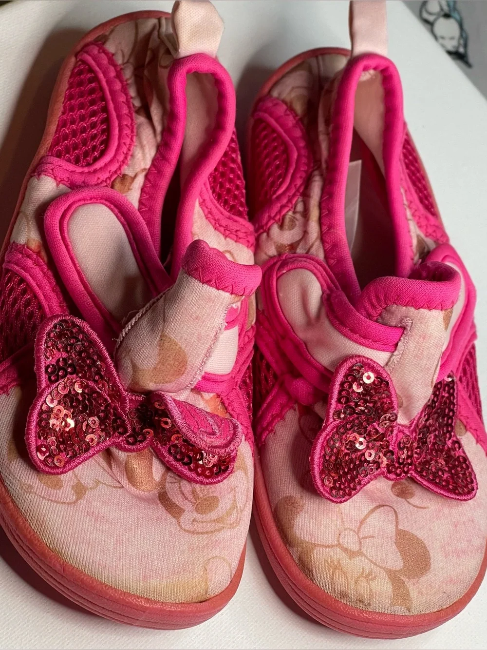 Disney Minnie Mouse Pink Sequin Bow Water Shoes